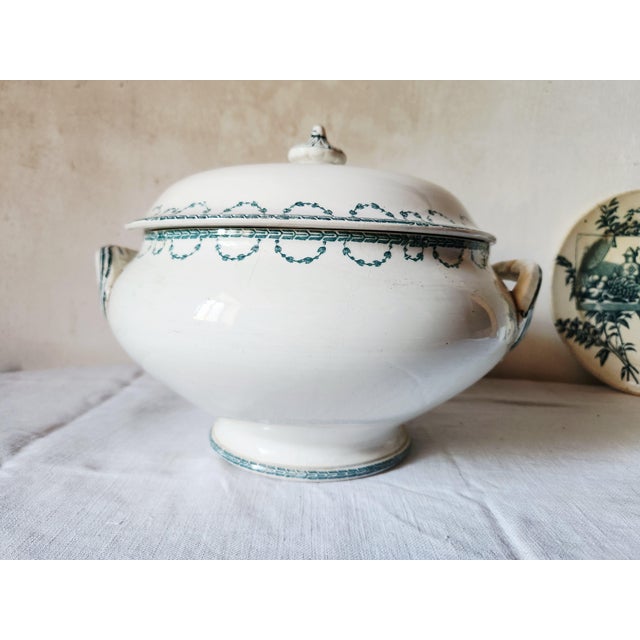 French Forest Green Floral Earthenware Soup Tureen from Sarregeumines, 1880s For Sale - Image 17 of 17