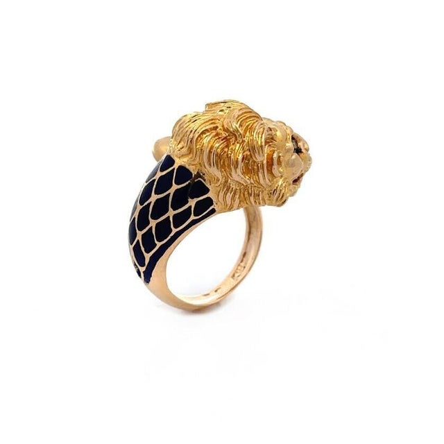 Contemporary Enamel Lion Ring 18k Yellow Gold Bypass Head & Tail Size 5.5 For Sale - Image 3 of 6