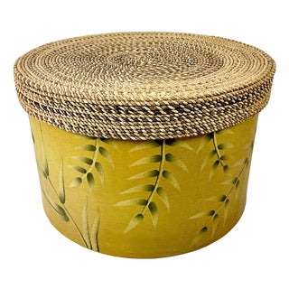 1990s Vintage Coastal Boho Chic Wicker Lidded Bamboo Leaf Motif Storage Box, Large For Sale