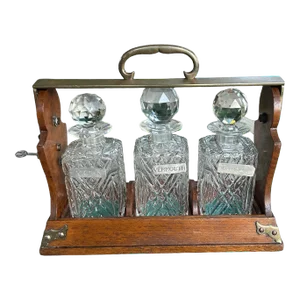 Late 19th Century Betjemann's Patent London 3 Decanter Oak Tantalus