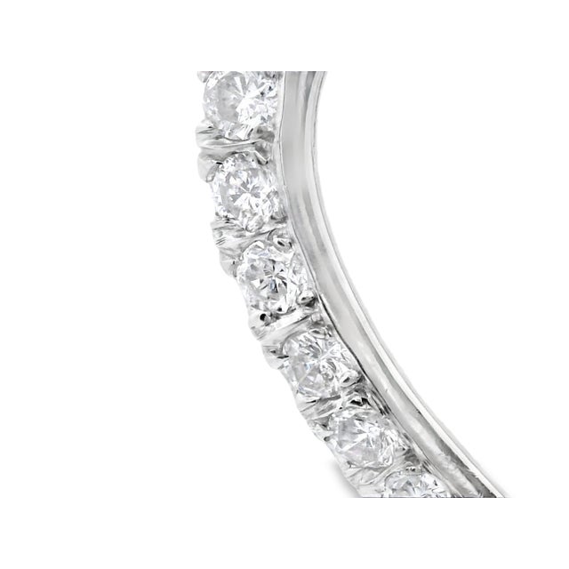 1950s White Gold Diamond Heart Pendant Necklace For Sale - Image 4 of 10