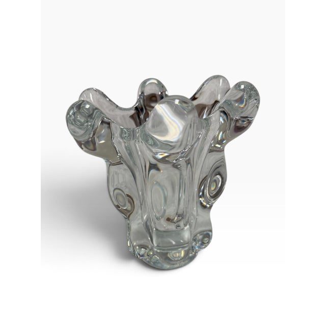 Elevate your space with this stunning, heavy-molded clear crystal splash vase crafted by Art Vannes France, dating back to...