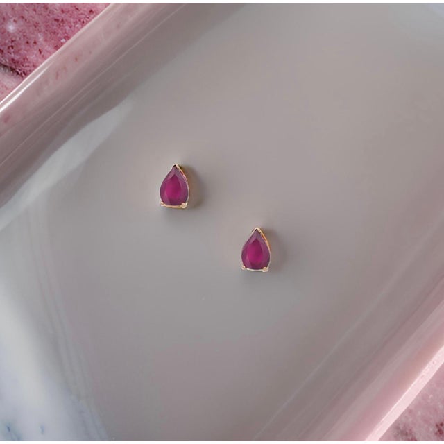 Natural Finely Faceted Quality Ruby Stud Earrings 14k Yellow Gold 2.70 TCW Certified $3,375 215622 Please look at the...