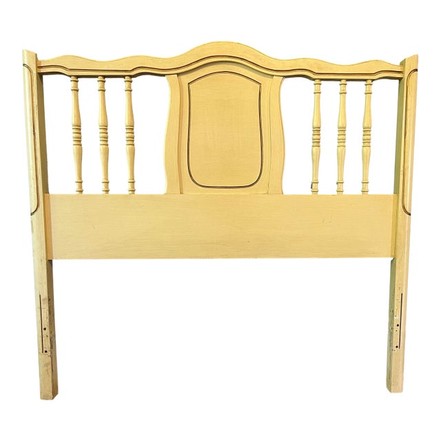 Vintage Henry Link (Unstamped) French Country Provincial Headboard For Sale