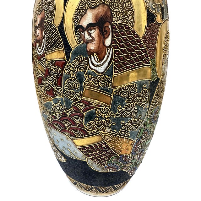 Early 20th Century Japanese Satsuma Polychrome Vase With Gilt and Figures For Sale In Los Angeles - Image 6 of 18