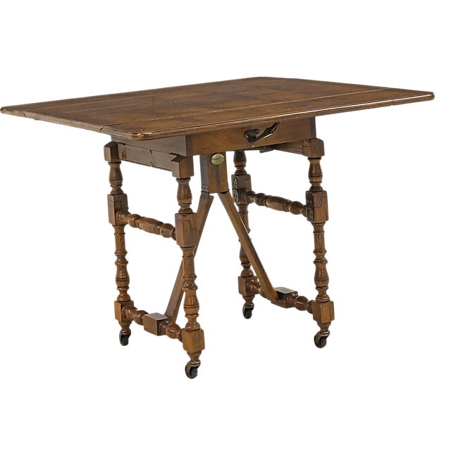 Late 20th Century Late 20th Century Baker Furniture Vintage William & Mary Oak Drop Leaf 18” H Coffee Table Adjustable as 29” H Side Table For Sale - Image 5 of 9