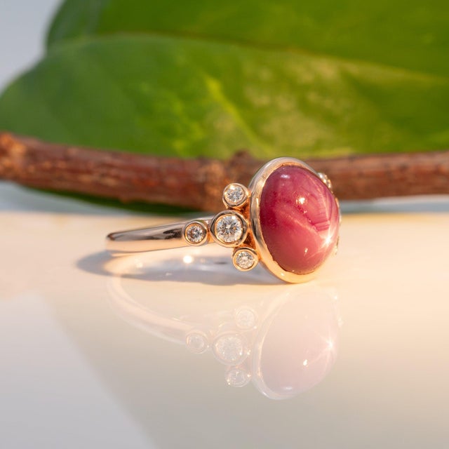 Metal 4.6Ct Star Ruby Ring With Earth-Mined Diamond Accents: Solid 14k Gold, 10x8mm For Sale - Image 7 of 9