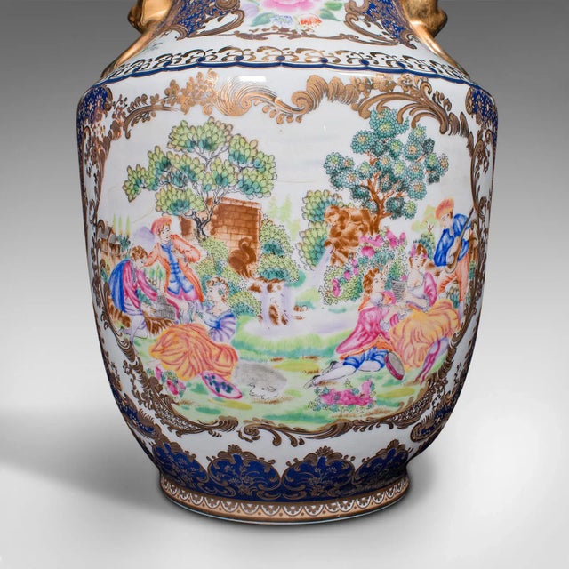 1940s Vintage Art Deco Ceramic Italian Decorative Vase For Sale - Image 10 of 13