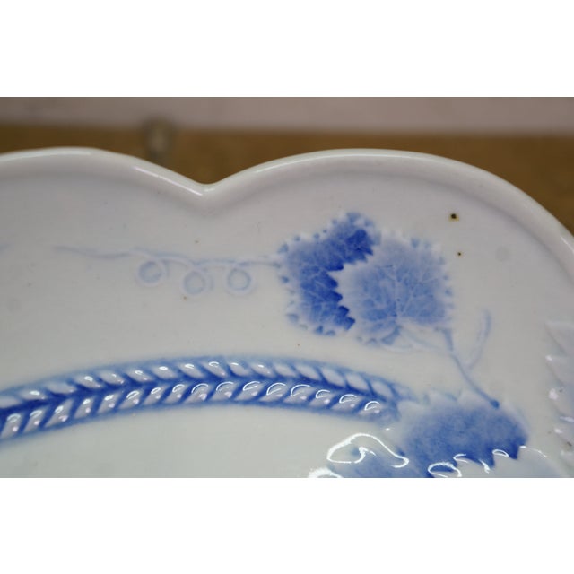 Antique Blue & White Scalloped Maple Leaf Serving Tray Platter Dish For Sale - Image 6 of 10