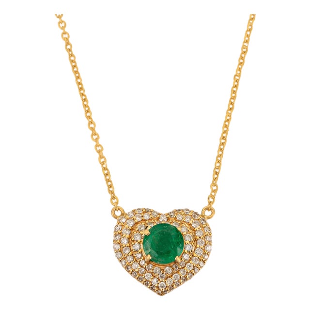 VRJewels Triple Halo Diamond & Emerald Heart Pendant Necklace in 18k Gold For Sale