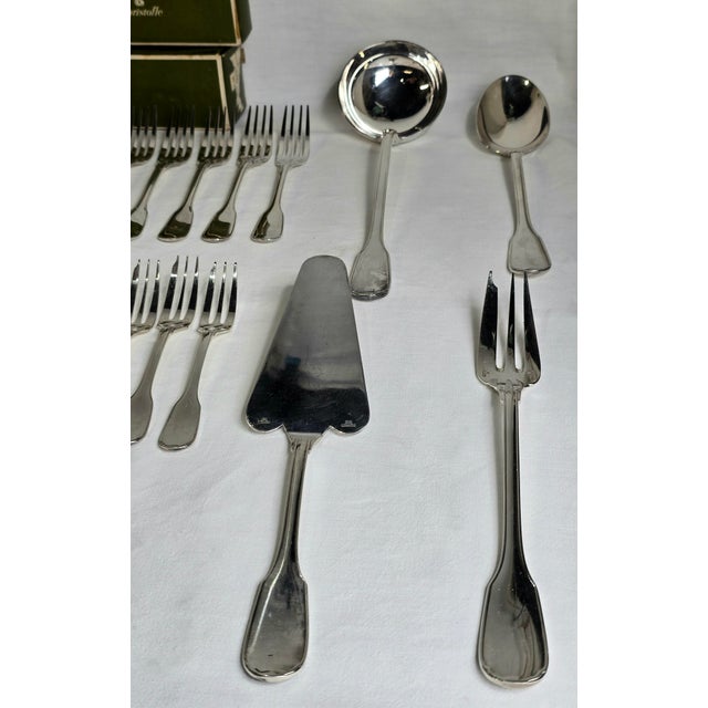 Mid-Century Versailles Flatware in Silver-Plated Metal from Christofle, 1950s, Set of 87 For Sale - Image 3 of 18