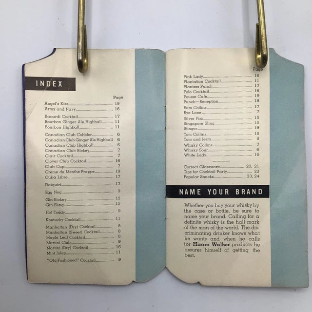 Blue 1930's Hiram Walker “How to Be a Good Mixer” Cocktail Recipe Booklet For Sale - Image 8 of 13