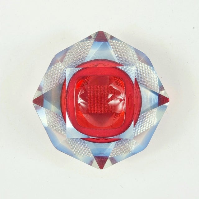 Seguso Diamond-Shaped Murano Faceted Glass Sommerso Catch-All by Flavio Poli for Seguso, Italy, 1960s/1970s For Sale - Image 4 of 7