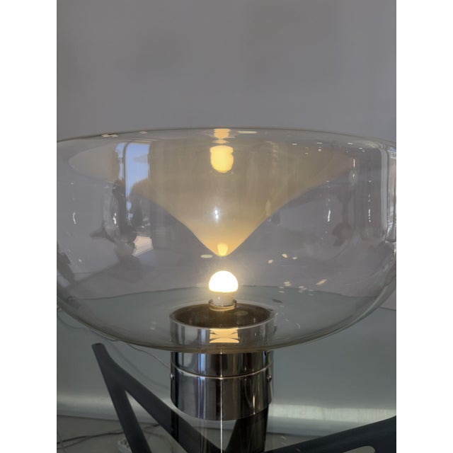 Vintage Glass and Chromed Metal Table Lamp from Leucos, 1970s For Sale - Image 6 of 11