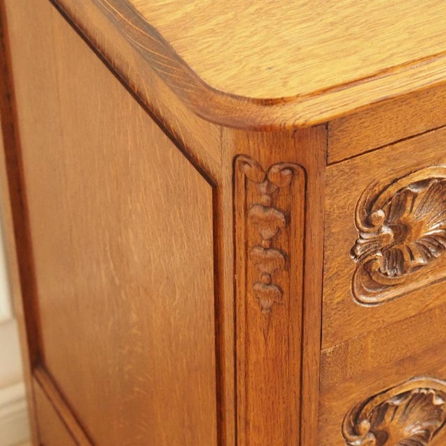 Antique French Chest of Drawers in Oak, 1880s For Sale - Image 6 of 17