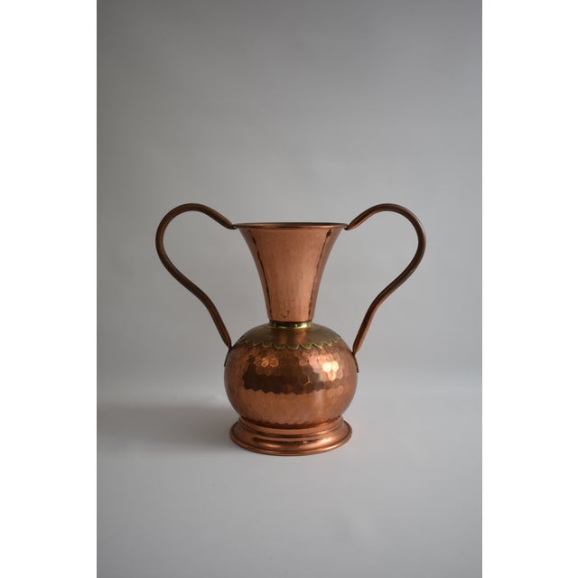 French 1960s Large Copper Vase With Brass Collar For Sale - Image 3 of 7