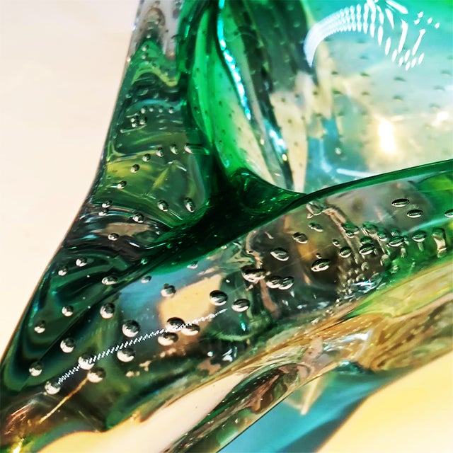 Large Italian Triangular Ashtray in Murano Glass with Air Bubble, 1960s For Sale - Image 10 of 12