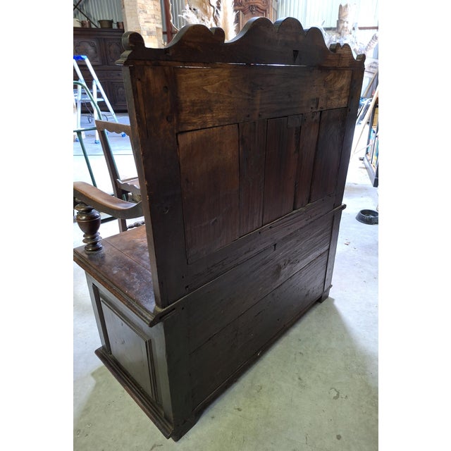 19th Century Renaissance Carved Wooden Storage Bench For Sale - Image 3 of 11