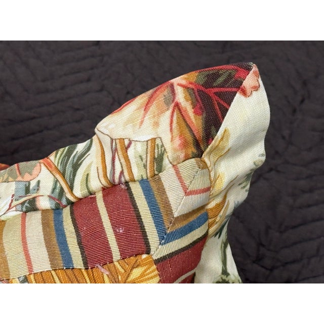 Floral Print Cotton Sateen Throw Pillows With Double Flange Trim, Pair For Sale - Image 9 of 12