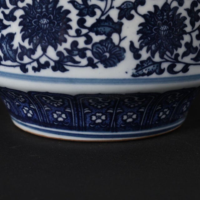 Ceramic Blue and White Porcelain Lidded Jar, Interlocking Lotus Floral Pattern Storage Canister For Sale - Image 7 of 8