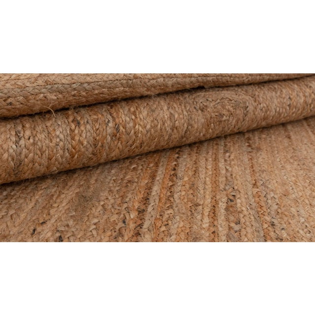 Green Scallop Edge With Natural Jute Rug 5x7 Ft. For Sale - Image 11 of 13