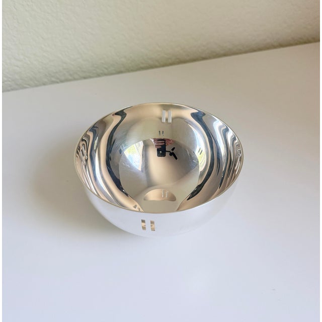Swid Powell + Richard Meier Silver Plate "Skyscraper" Bowl, Italy, 1980s For Sale In Sacramento - Image 6 of 13