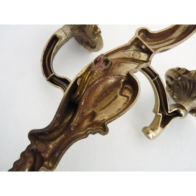 One Double-Light Bronze Wall Sconce with Acanthus Leaf Motif, 1950s For Sale - Image 9 of 10