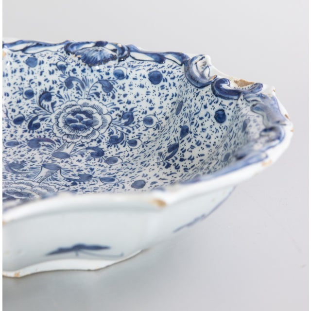 Rare 18th Century Dutch Delft Faience Floral Patterned Lobed Dish Bowl For Sale - Image 10 of 12