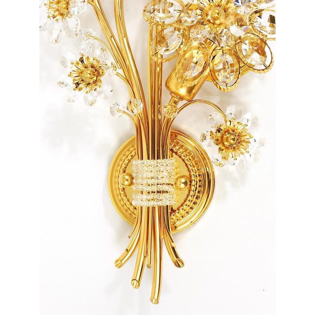 1970s Large Gilt Brass & Crystals Flower Wall Light from Palwa, 1970s For Sale - Image 5 of 17