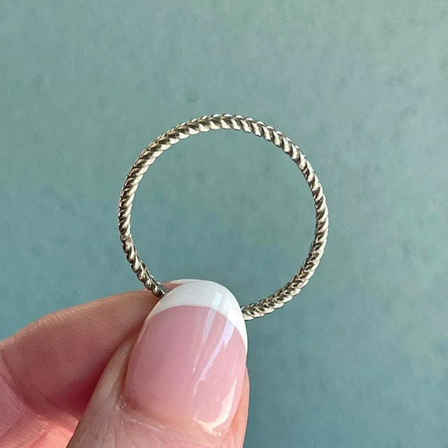 1930s 1930s Victorian 18k White Gold Witch's Band Ring Size 11 For Sale - Image 5 of 7