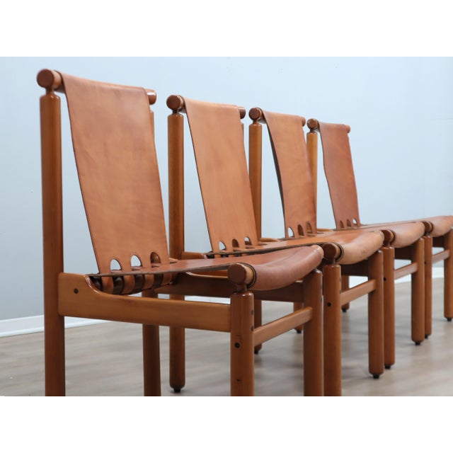 Vintage Walnut and Leather Chairs by Ilmari Tapiovaara for La Permanente, 1960s, Set of 4, in Very Good conditions....