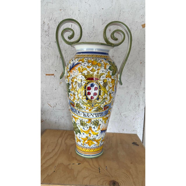 Mid 20th Century Hand-Painted Italian Majolica Ceramic Amphora Floor Vase With Caffagiolo Pattern For Sale - Image 4 of 10