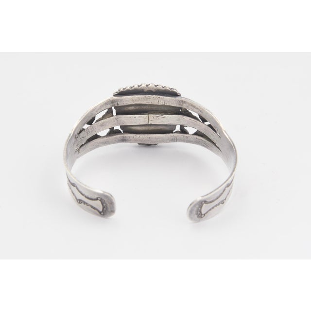 Mid 20th Century Mid 20th Century Southwest Native American Fred Harvey Style Sterling Silver and Chalcedony Cuff Bracelet For Sale - Image 5 of 8