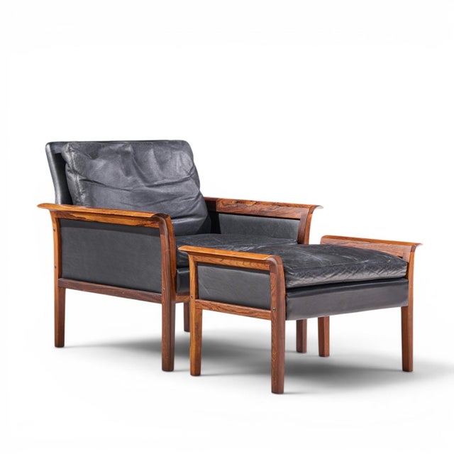 Vatne Møbler Knut Saeter for Vatne Møbler Mid Century Norwegian Rosewood and Leather Lounge Chairs - Pair With Ottoman For Sale - Image 4 of 12