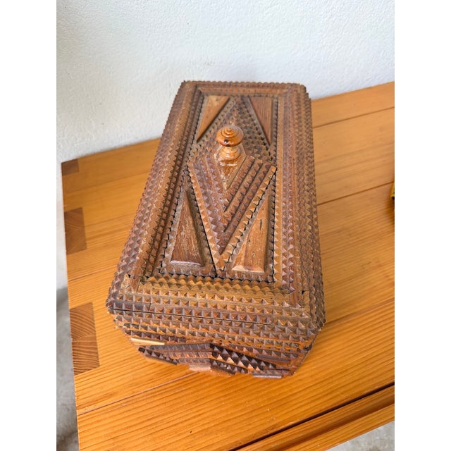 Antique Tramp Box in Pine, 1900 For Sale - Image 10 of 18