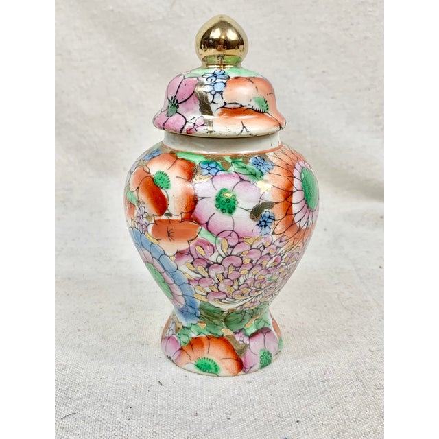 Chinoiserie Vintage Small Floral Ginger Jar For Sale - Image 3 of 13