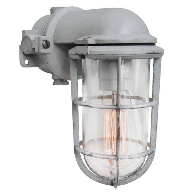 Industrial Vintage Industrial Gray Metal and Clear Glass Wall Lamp from Industria Rotterdam For Sale - Image 3 of 6