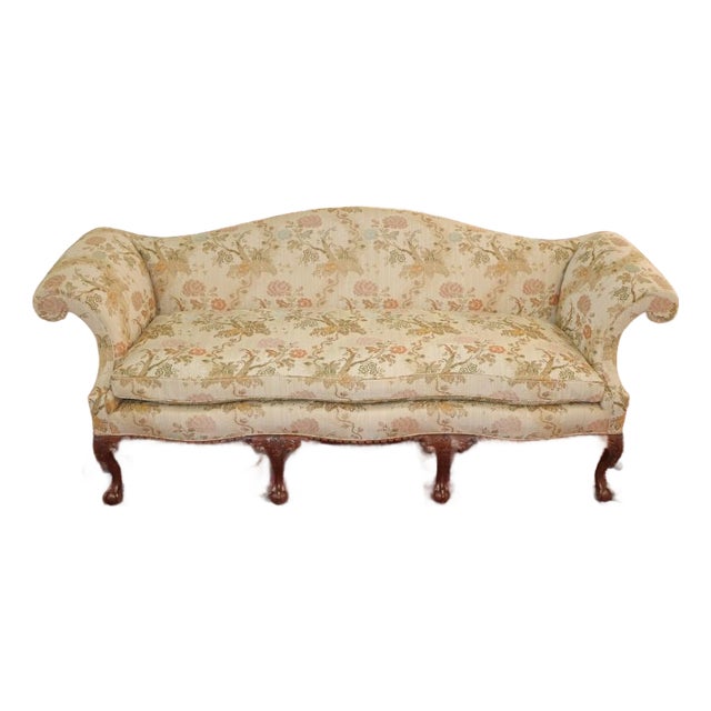 1980s Kittinger Colonial Williamsburg Cw-174 Chippendale Scalamandre Fabric Sofa For Sale