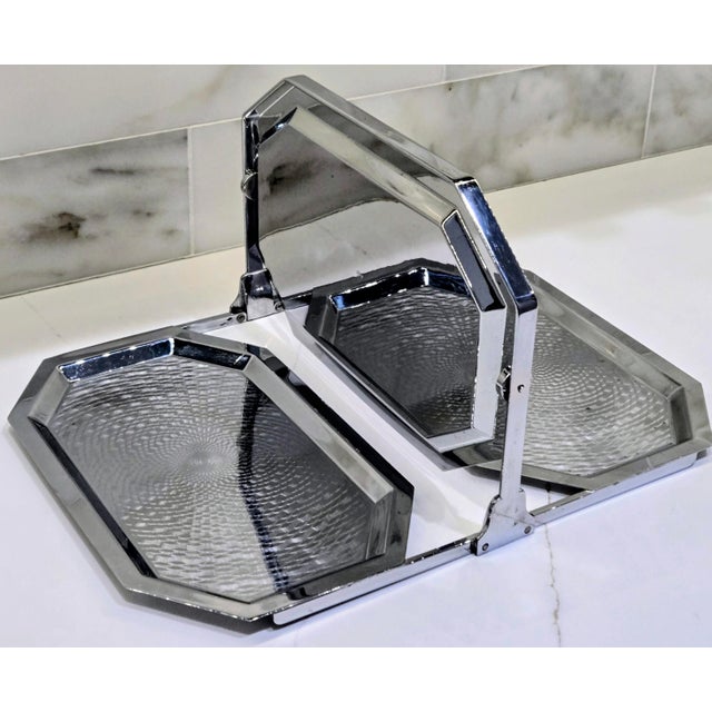 Chase Brass and Copper Company 1930s Chase Brass & Copper Company Art Deco Chrome Three-Tier Octagonal Serving Stand For Sale - Image 4 of 11