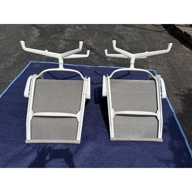 Taupe Pair of Eames Aluminum Group Outdoor Swivel Lounge Chair With Arms by Herman Miller For Sale - Image 8 of 9