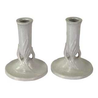 Arts & Craft Roseville Pottery Ivory Satin White Candlesticks #1122-5 - a Pair For Sale