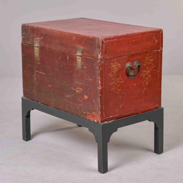 19th Century Chinese Red Lacquer Trunk on Stand With Gilt Decoration For Sale - Image 11 of 12