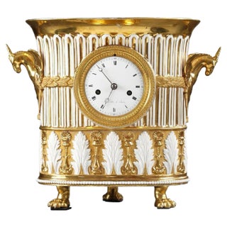 Early 19th Century Vase-Shaped Porcelain Clock For Sale