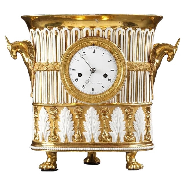 Early 19th Century Vase-Shaped Porcelain Clock For Sale