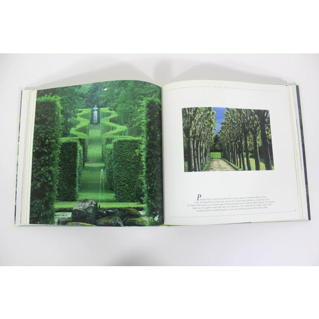 1980s 1987 the Country House Garden a Grand Tour Book Hardcover Hard Cover, Gift for Outdoor Design Decor Coffee Table For Sale - Image 5 of 7