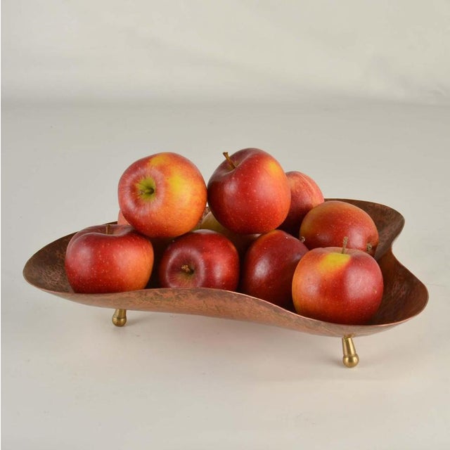Kidney Shape Copper Decorative Bowl, 1950s For Sale - Image 3 of 15