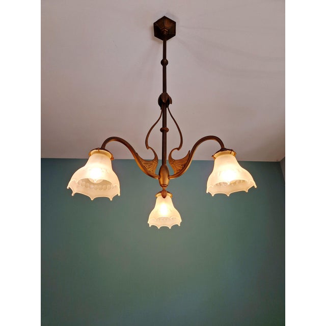 Antique Art Nouveau Chandelier in Brass and Scalloped Frosted Glass, 1890s For Sale - Image 4 of 16
