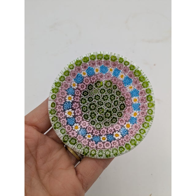 Vintage Concentric Millefiori Glass Dish – 1.5" Diameter This miniature Millefiori glass dish features a vibrant...