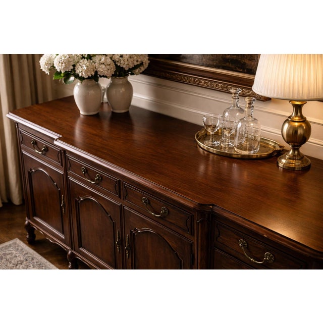 French Provincial Early 20th Century French Provincial Walnut Sideboard Buffet With Pull-Out Serving Slide — Carved Cabriole Legs, Original Key For Sale - Image 3 of 11