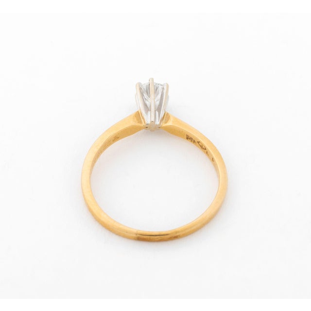 Late 20th Century 14k Yellow Gold, White Gold, & Diamond Solitaire Ring For Sale - Image 5 of 6
